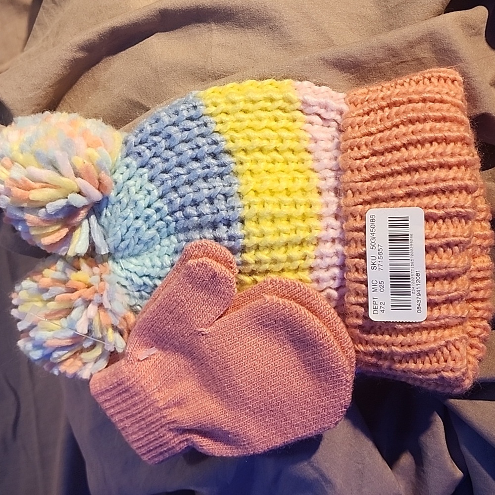 Capelli New York hat and mittens *sold separately*